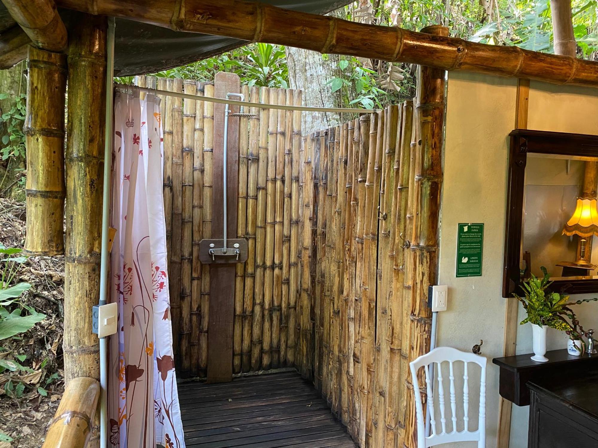 Colina Secreta - Glamping And Villas Puerto Viejo de Talamanca المظهر الخارجي الصورة