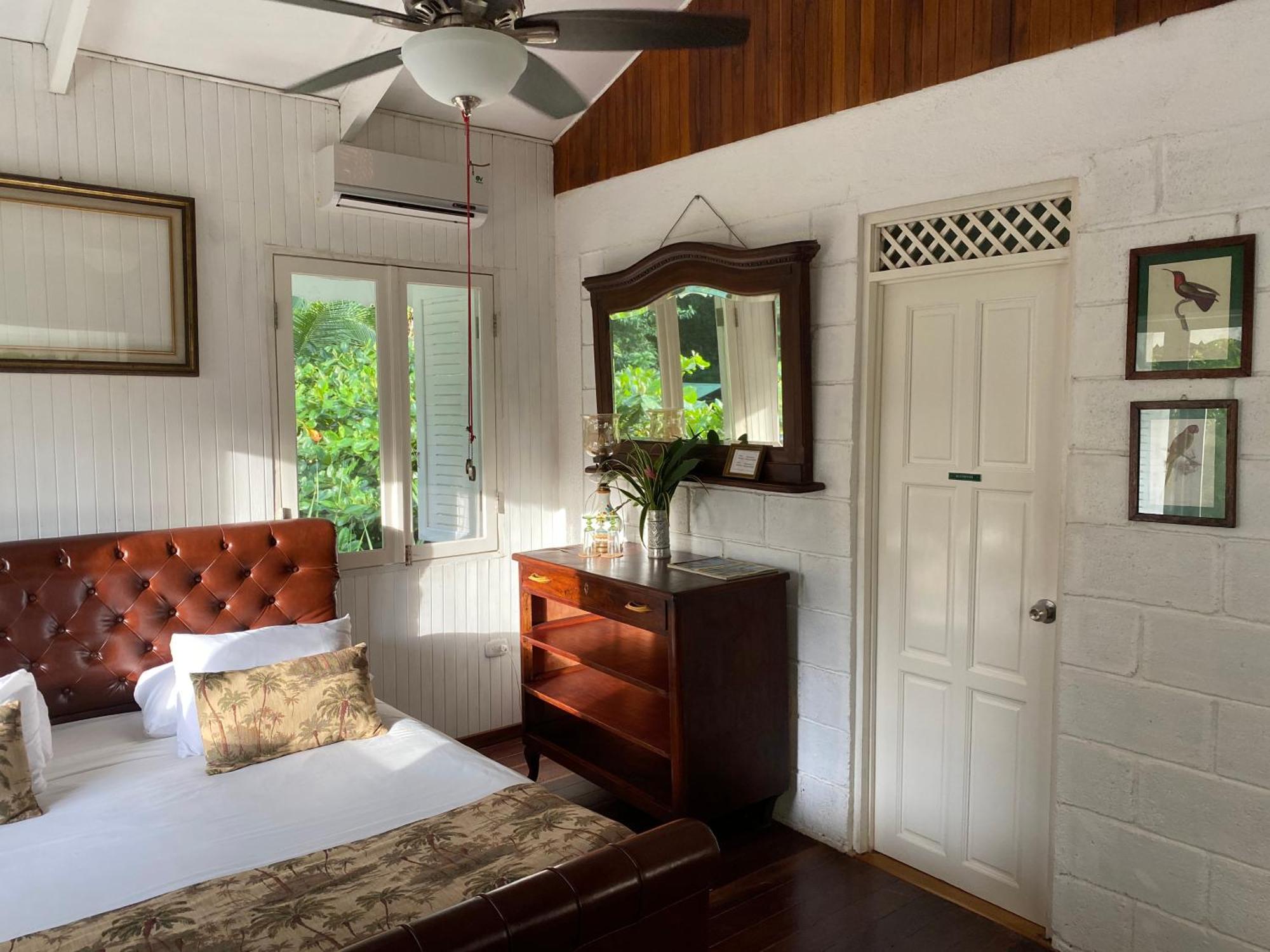 Colina Secreta - Glamping And Villas Puerto Viejo de Talamanca المظهر الخارجي الصورة